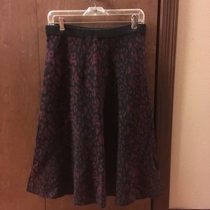 Leopard maroon/black skirt